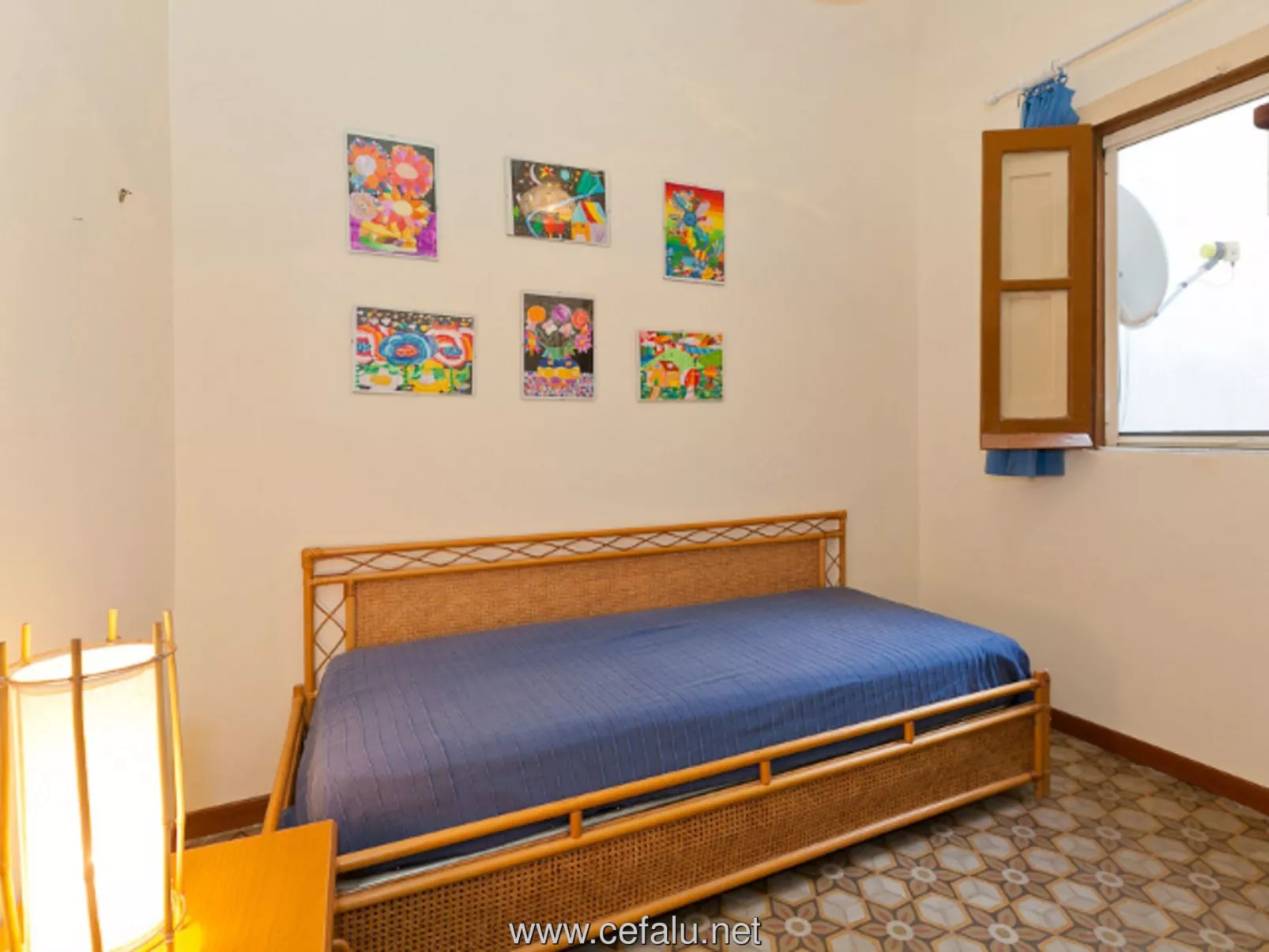 Lara-Terrasse-Image-tags.info