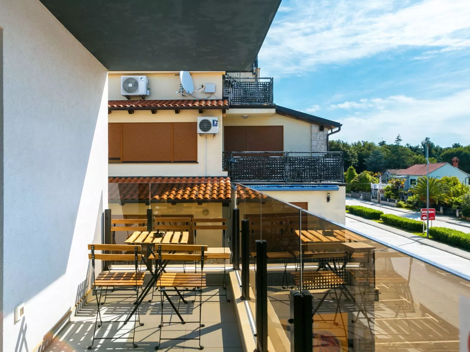 Wohnung "Nevia 6" mit Blick auf das Wasser-Buiten