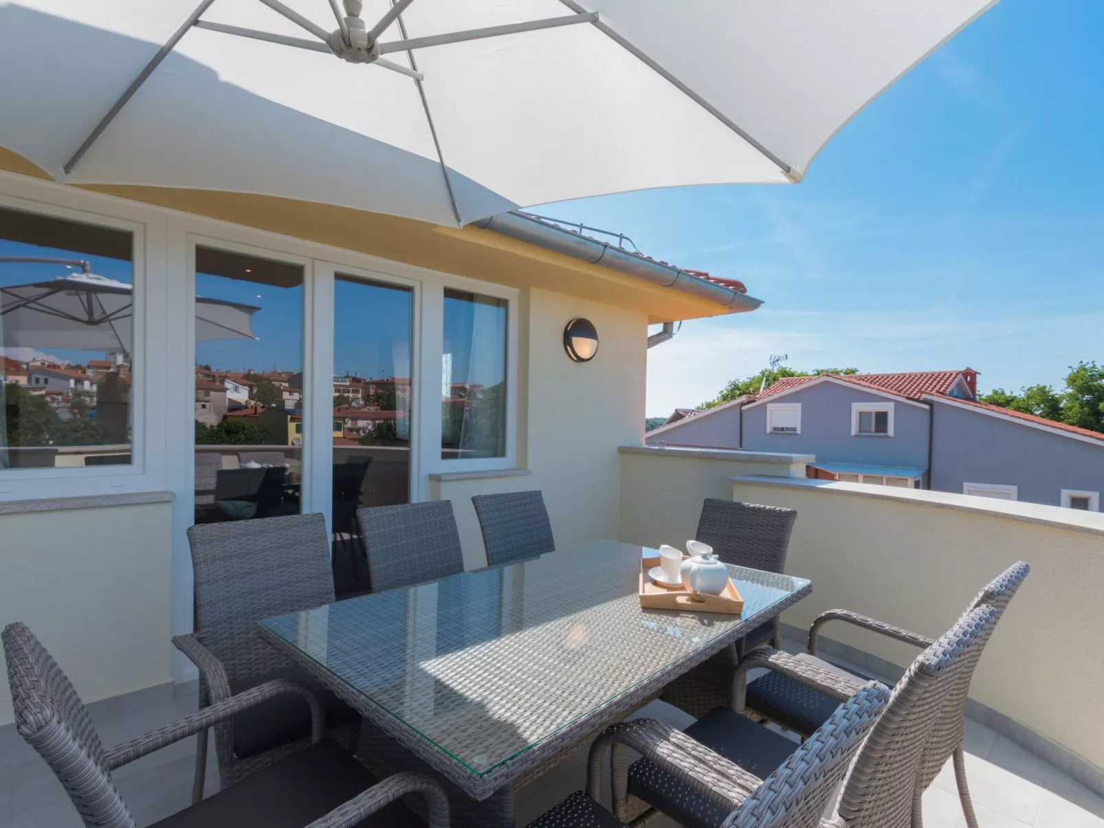 Luxus-Wohnung Igor Attic-Buiten