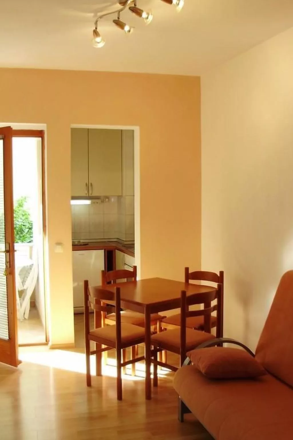 "Levant Ventus Makarska"-Image-tags.info