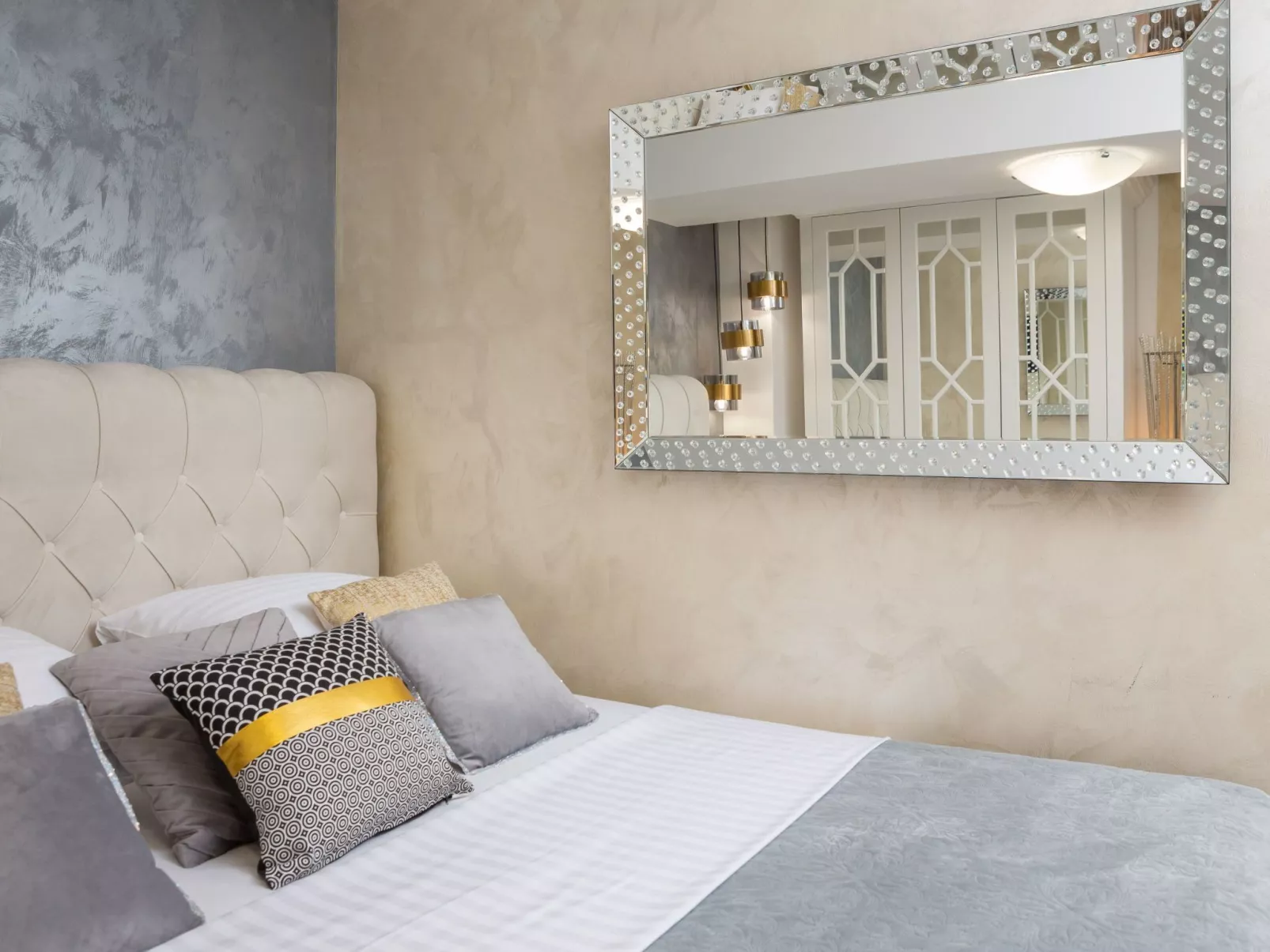 Schönes Appartement am Strand mit Terrasse-Binnen