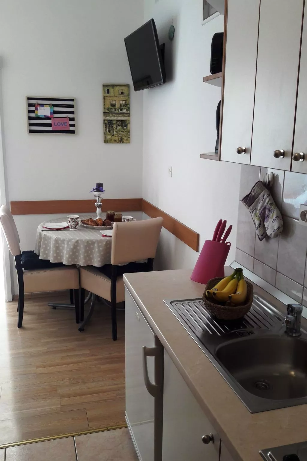 Mit Blick auf das Wasser-Binnen