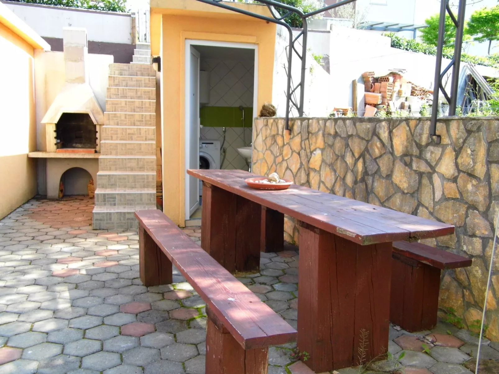 Schöne, komfortable und voll ausgestattete Wohnung-Image-tags.info