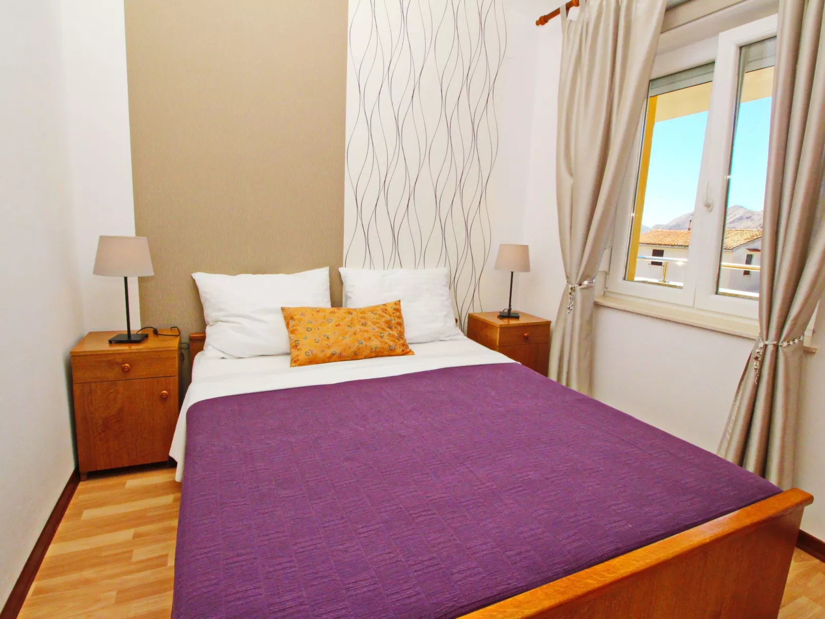 Modern eingerichtete Apartment für 2 Personen, Klimatisiert, freie Parkplatz un - Binnen