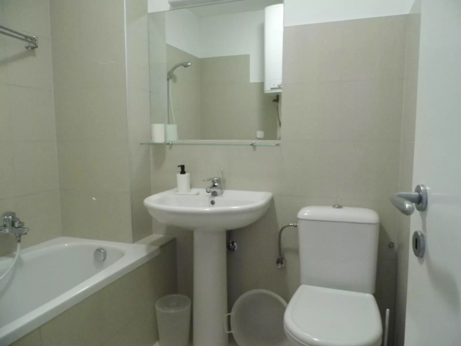 Gemütliche und moderne Wohnung in der Nähe von Meer und Zentrum-Image-tags.info