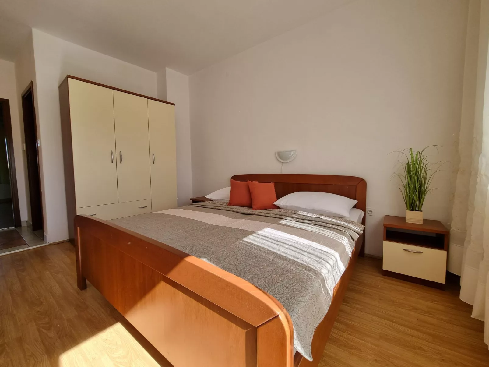 Wohnung in Crikvenica mit privatem Parkplatz-Binnen