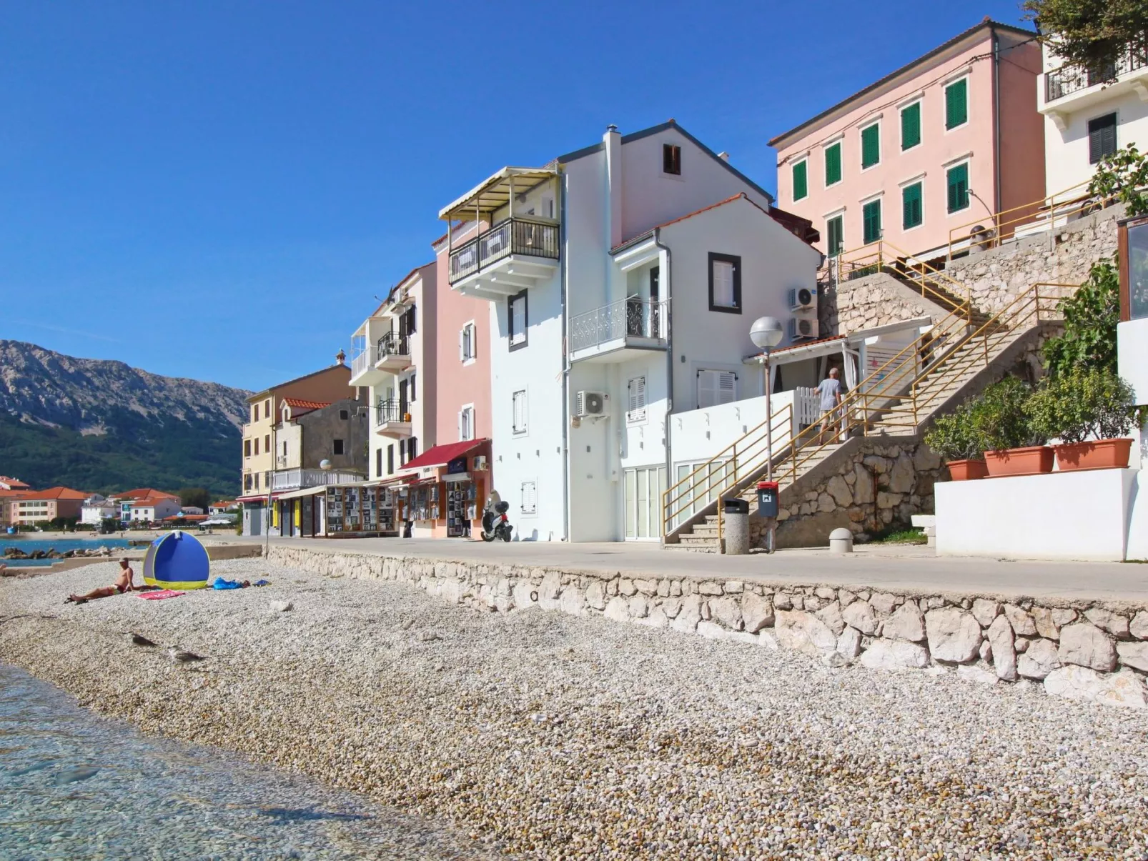 Mihovil-Image-tags.info