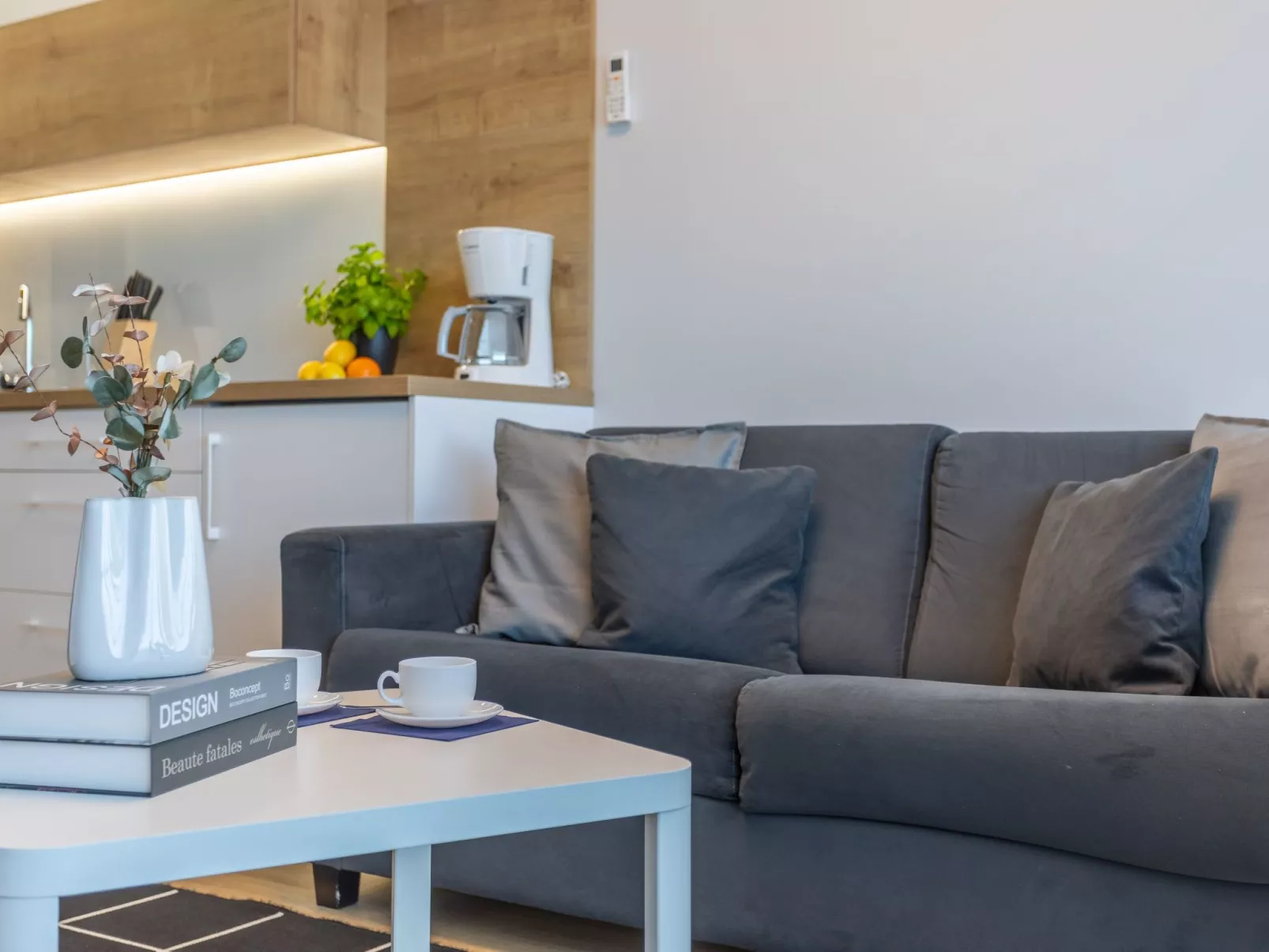 Helle Ferienwohnung Albus direkt am Strand-Image-tags.info