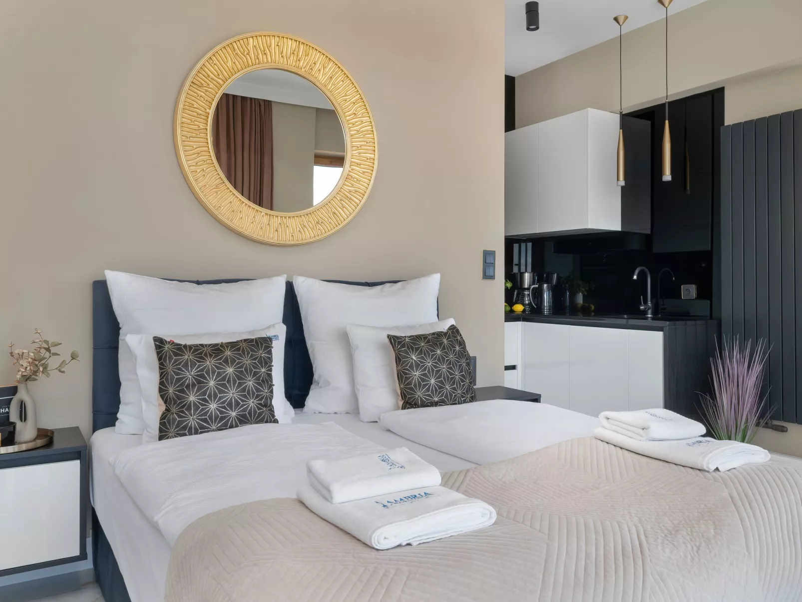 "Platan Tower 114"-Image-tags.info