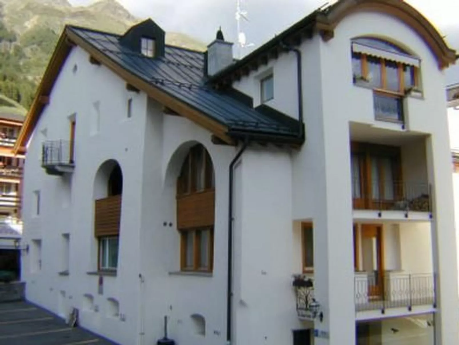 Il balcun tort-Buiten