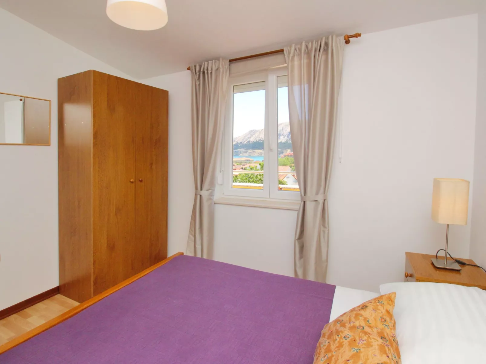 In Baška mit Eigenem Balkon - Binnen