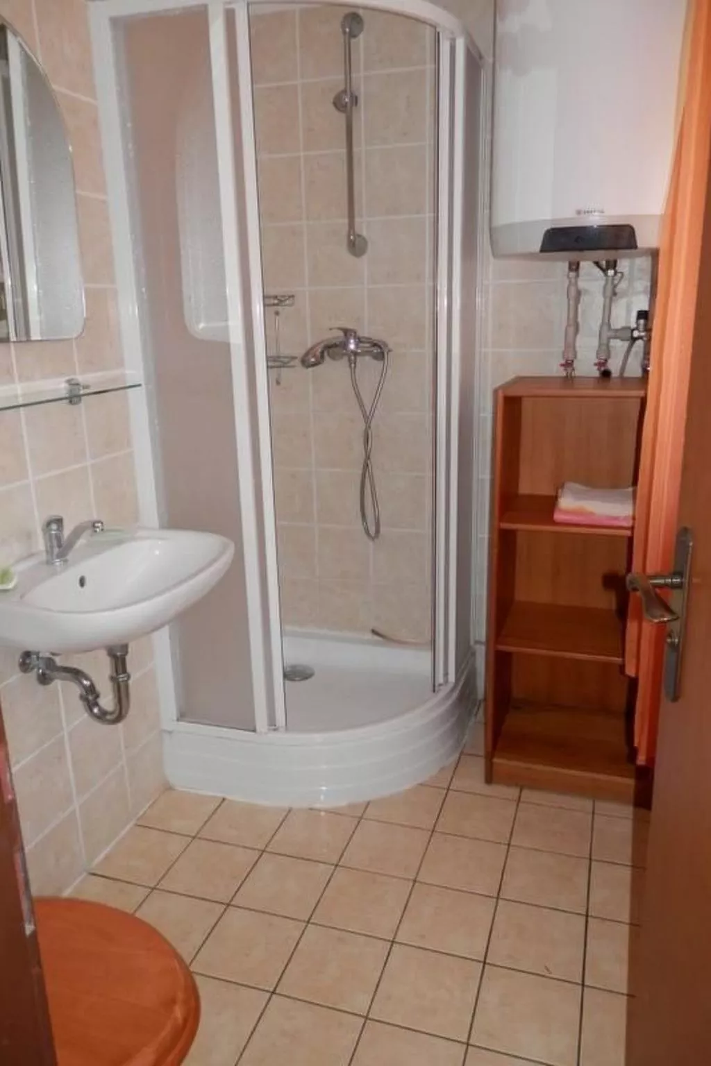 Haus Cervená nad Vltavou mit Terrasse-Binnen