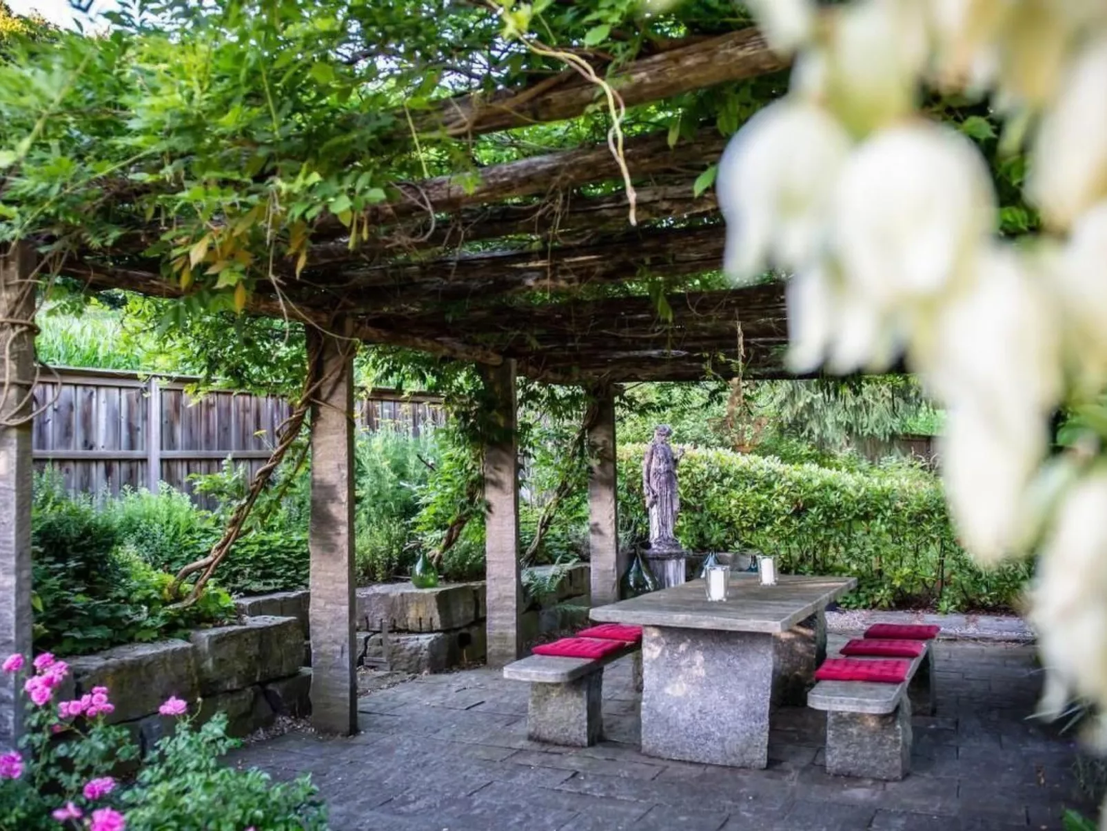 Spycher-Lodge-Image-tags.info