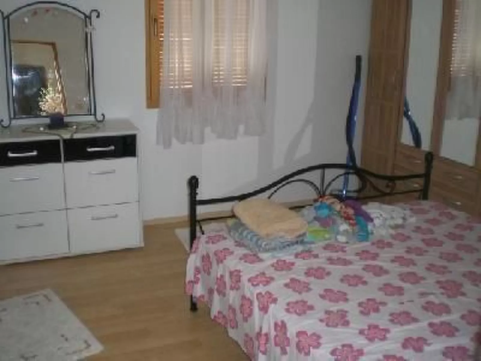 "Tutuila" mit Blick auf das Wasser-Image-tags.info