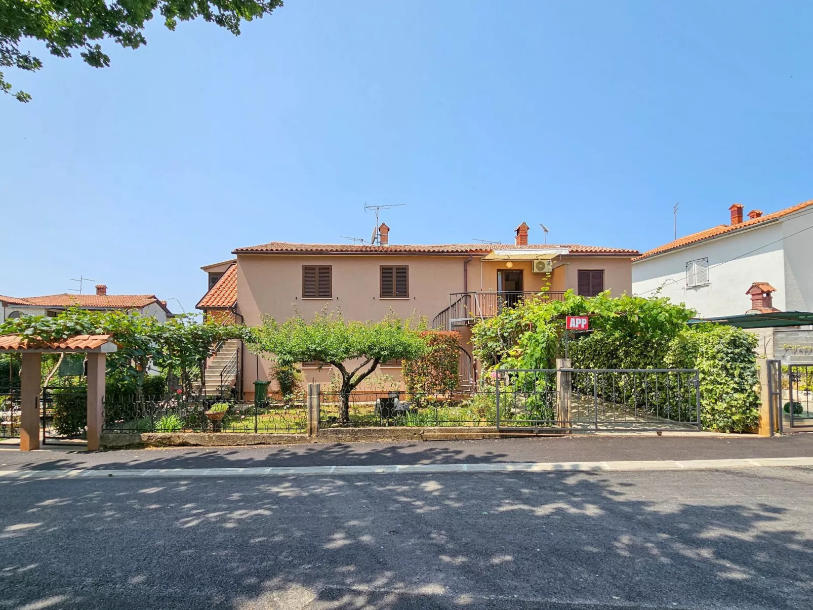 Appartement mit Balkon für 2 Personen-Buiten