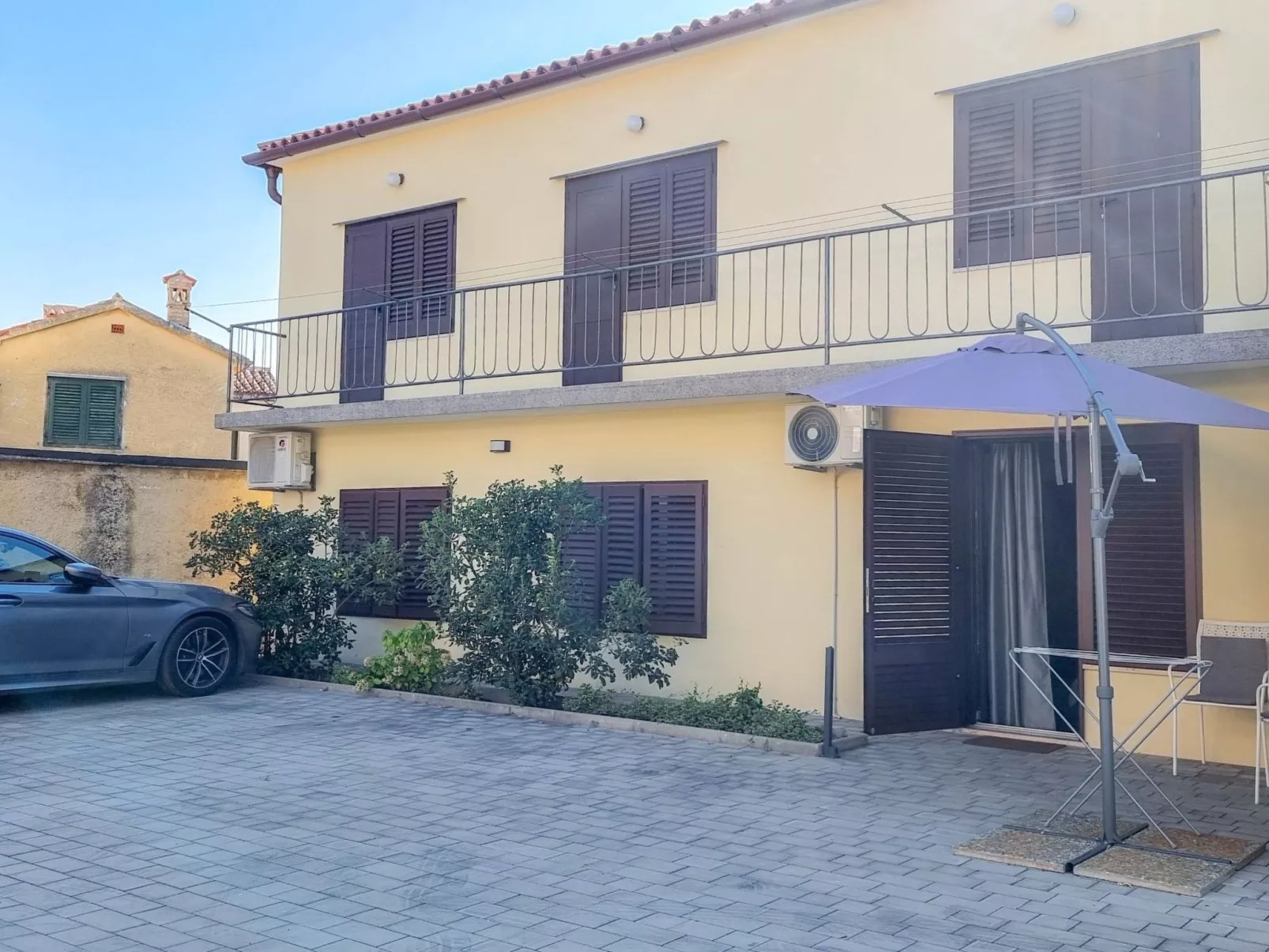 Für 2 Personen ca. 25 m&sup2; in Novigrad, Adriaküste Kroatien (Westküste von I - Buiten
