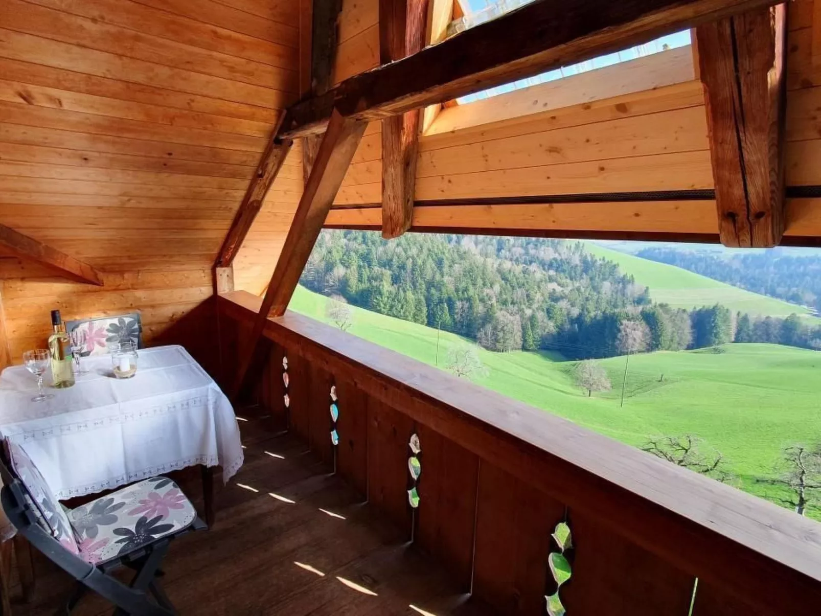 In einem heimeligen Berner-Stöckli-Buiten