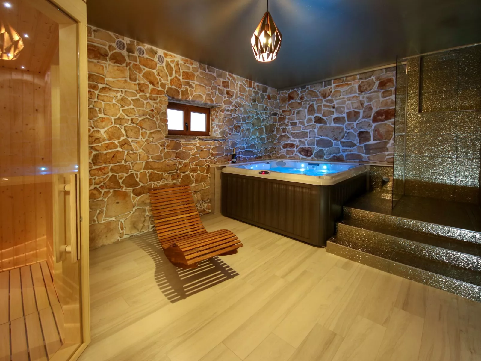 Gemütliche Villa Gabriel mit Schwimmbad-Binnen