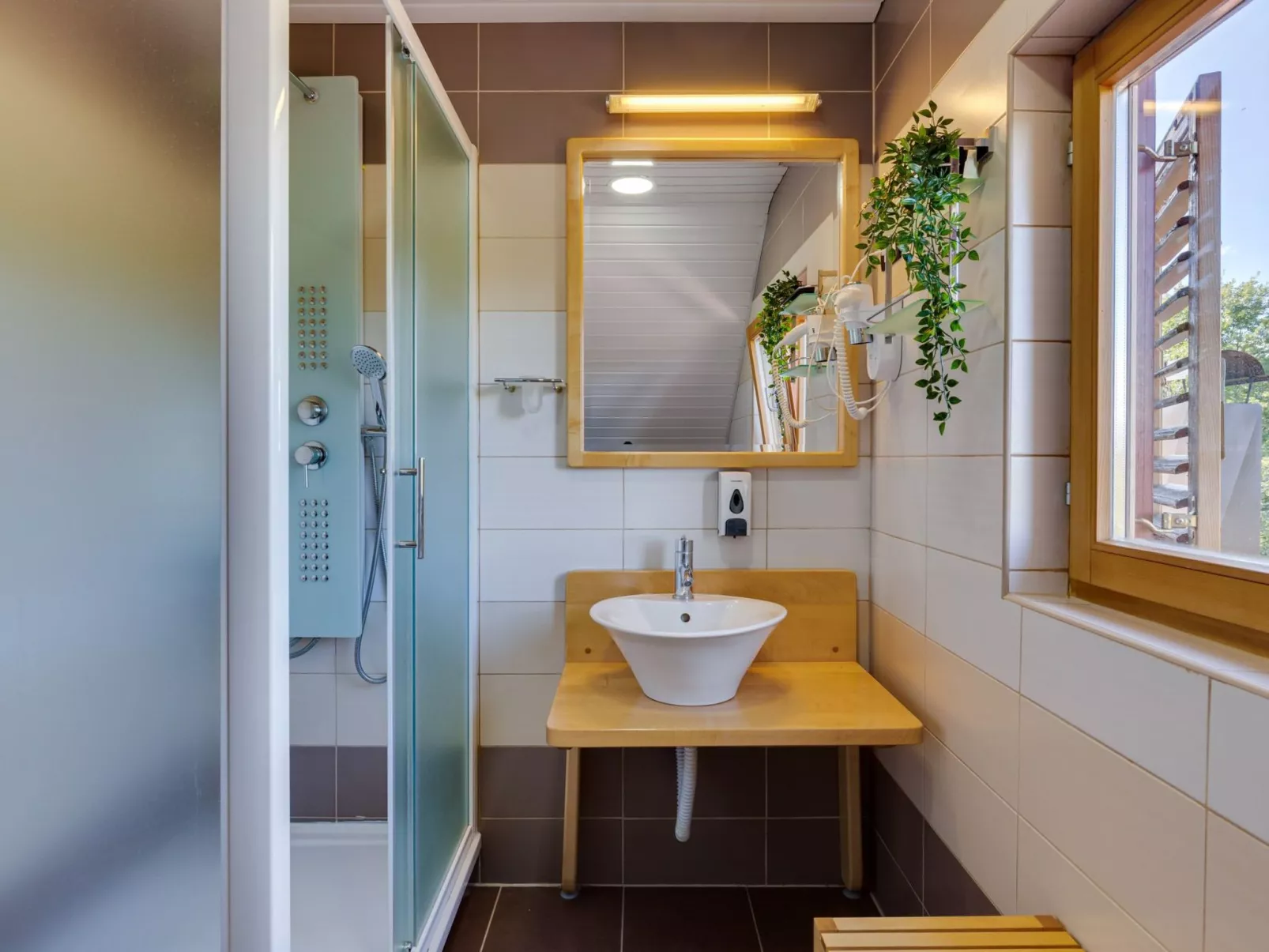 Mala vila Rebeka -großer SwimmingPool-Binnen