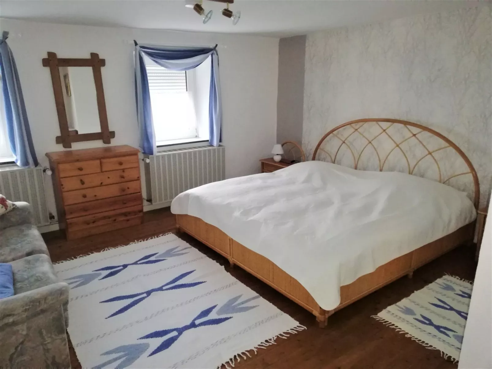 Geräumiges Ferienhaus in Holzerath mit Garten-Binnen