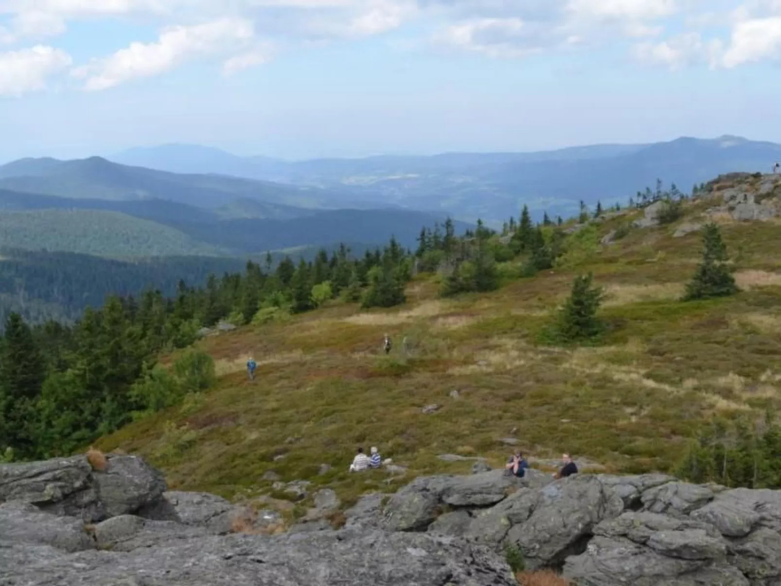 Gemütliche Ferienwohnung in Weiherhäuser mit Garten und Terrasse-Buiten