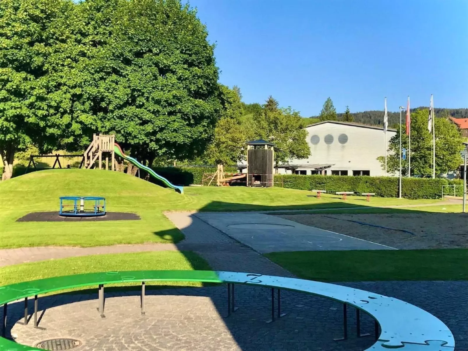 Gaiserau-Image-tags.info