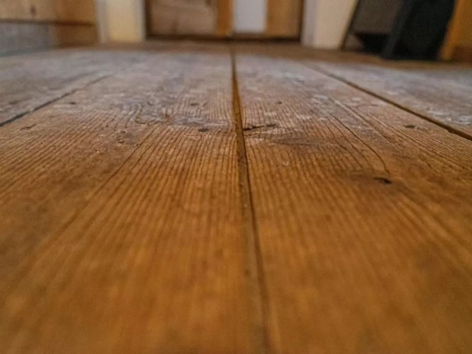 Maiensäss 5.5 Zi. freistehend und romantisch-Binnen