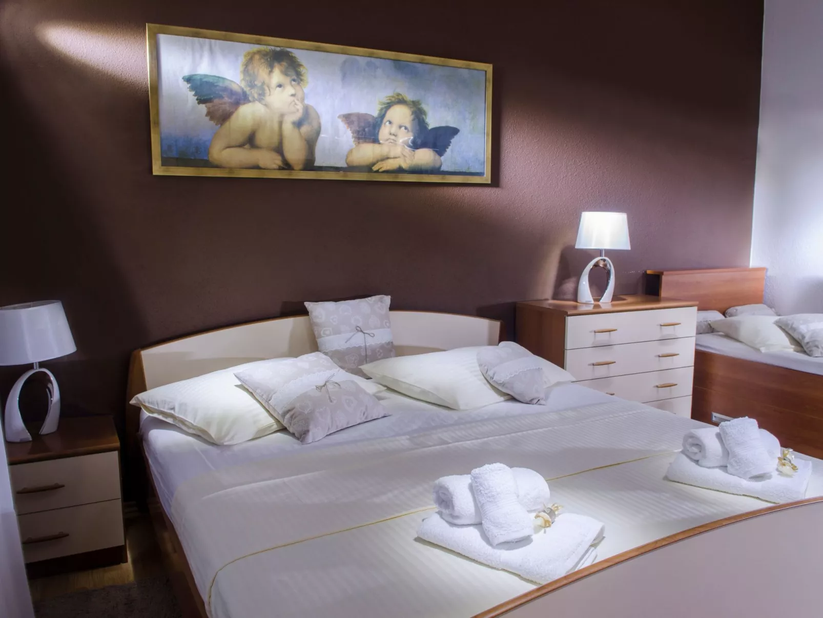 Schöne Villa in einem friedlichen und ruhigen Dorf-Binnen