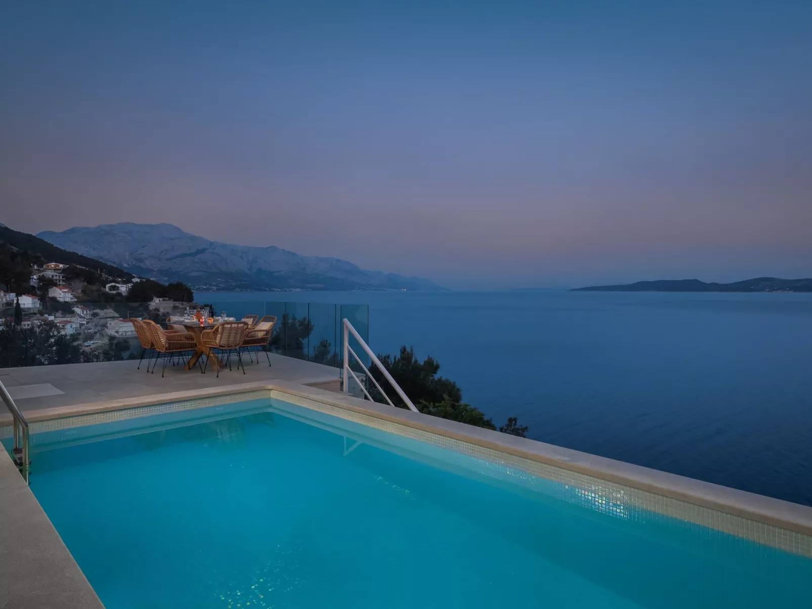 Villa am Strand - Privater beheizter Pool-Buiten