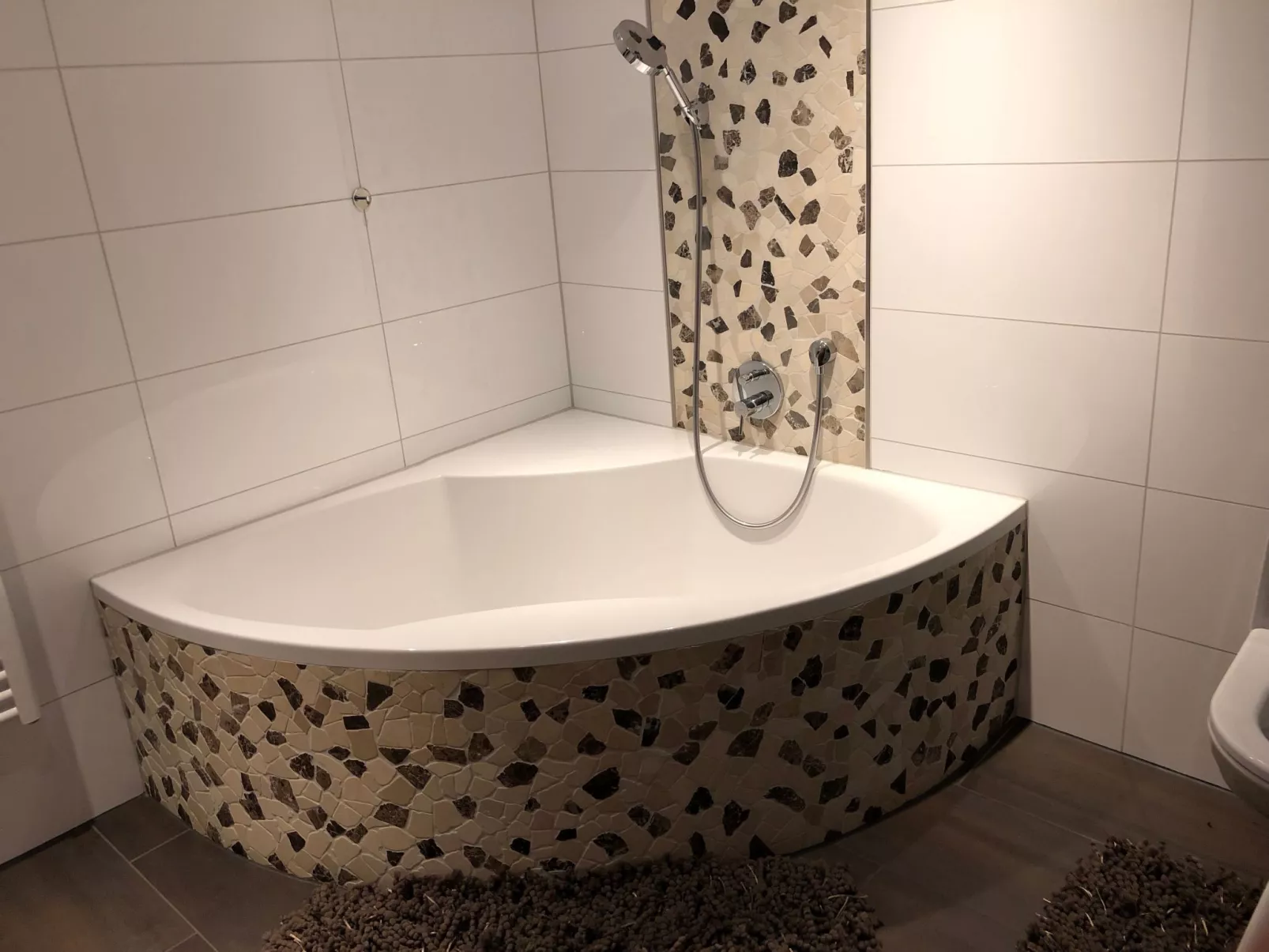 Mit Privatpool für 4 Personen  + 4 Kinder ca. 220 m&sup2; in Thüringen, Vorarlb-Binnen