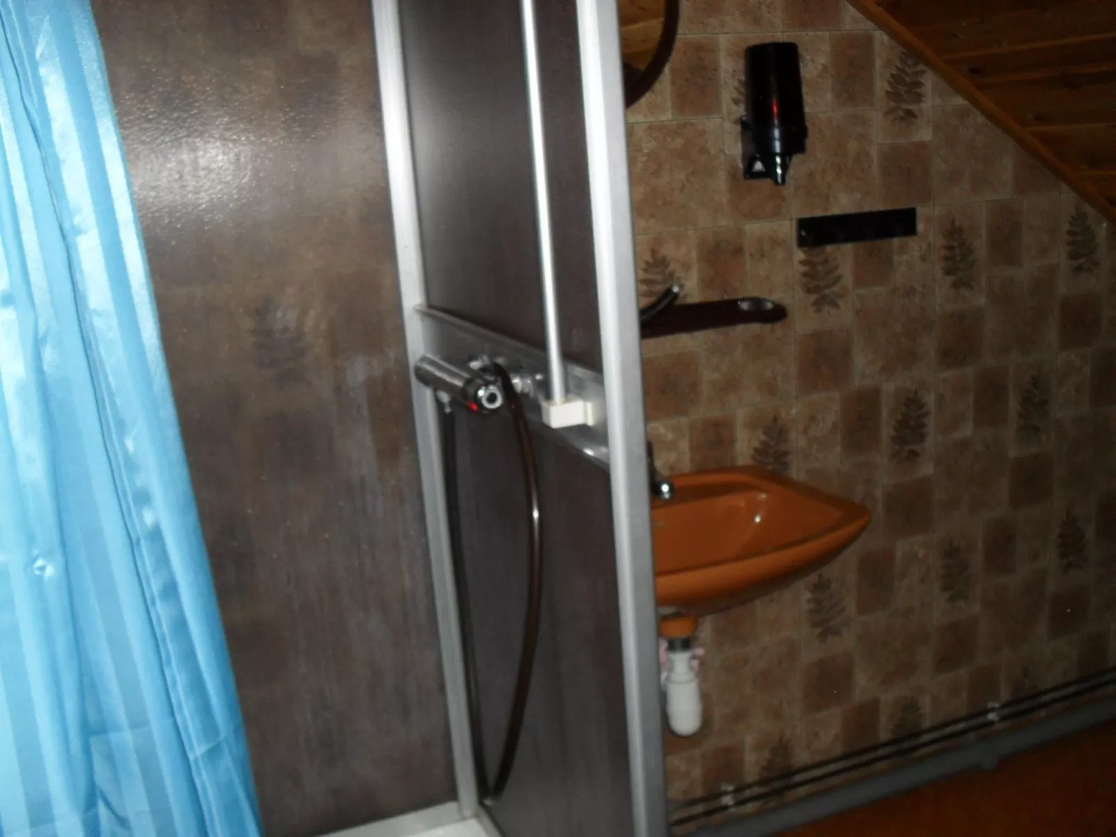 Geräumiges Ferienhaus für Konsum-Aussteiger-Binnen