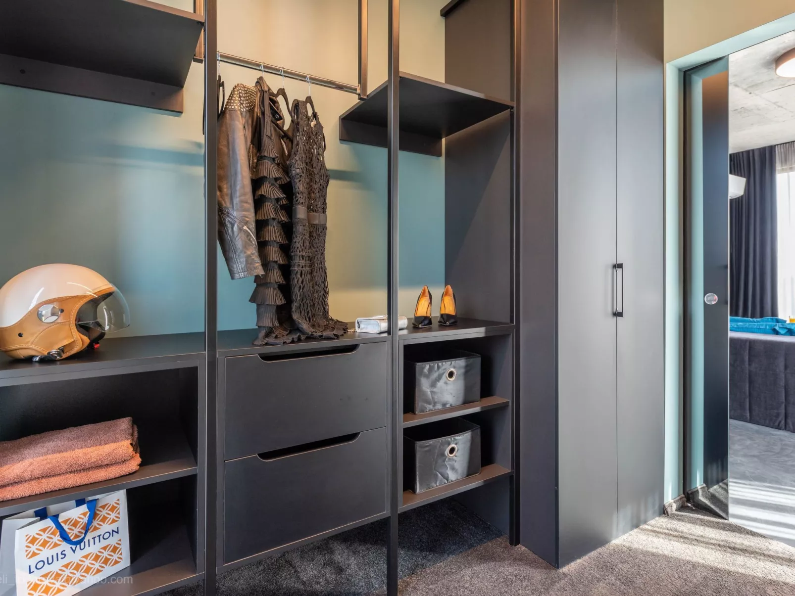 Exklusive Villa mit Swimmingpool und Whirlpool-Binnen