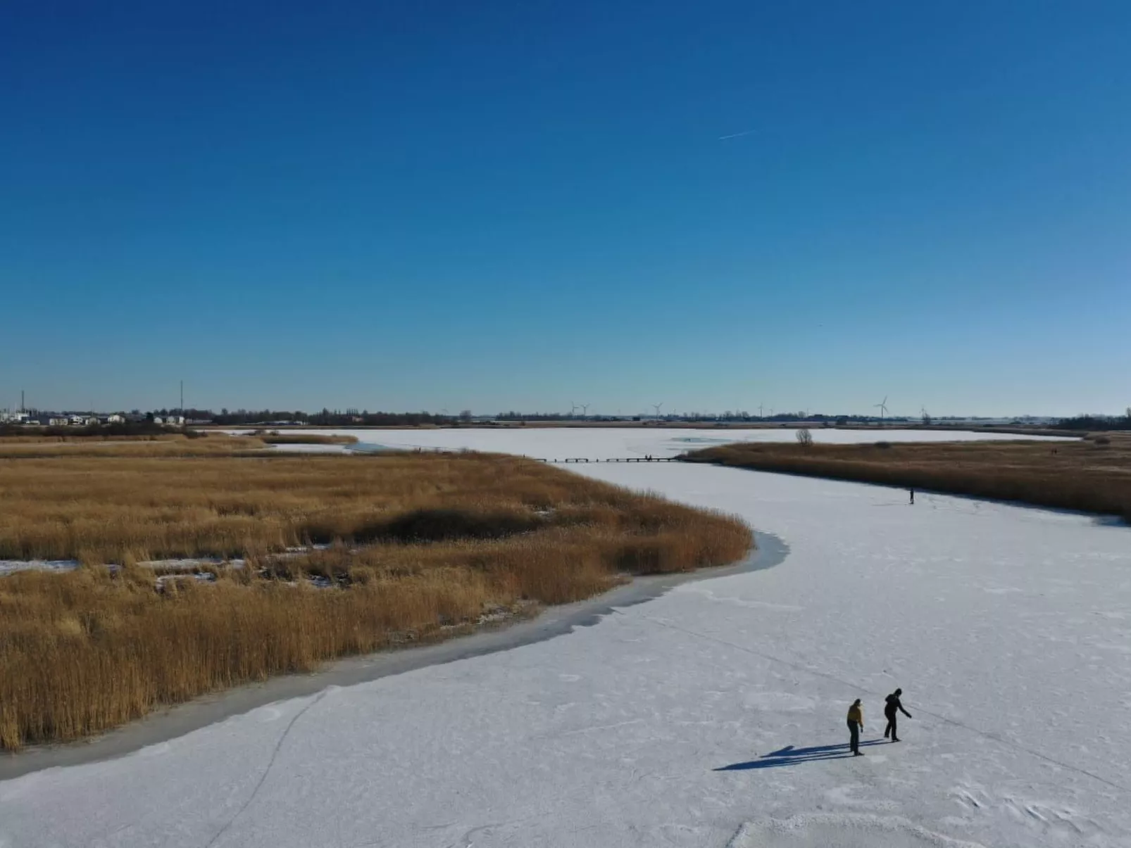 Modernes Ferienhaus mit Sauna und Whirlpool-Buiten
