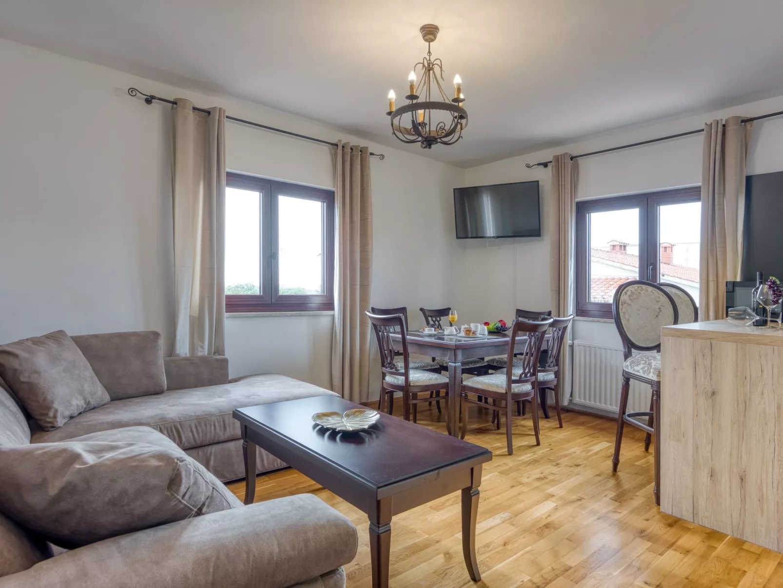 Charmante Familienvilla für 14 Personen in der Nähe von Porec-Binnen