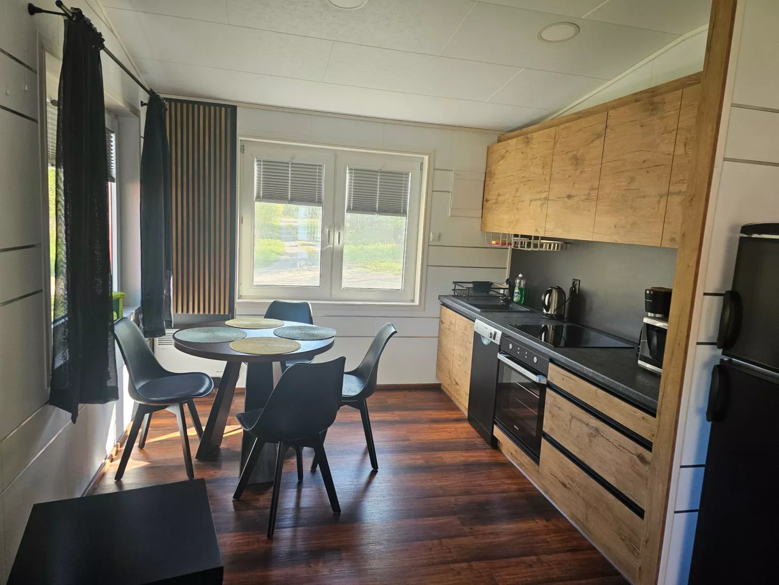 Ganzjährig bewohnbares Ferienhaus - grün-Image-tags.info