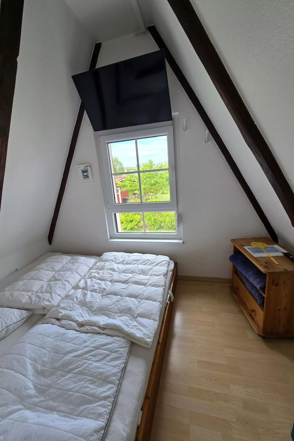 Behagliches Ferienhaus mit Garten und Terrasse-Binnen