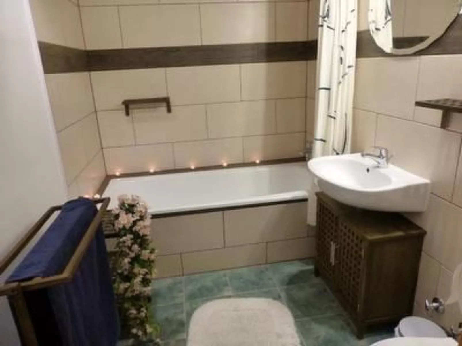 Anne-Image-tags.info