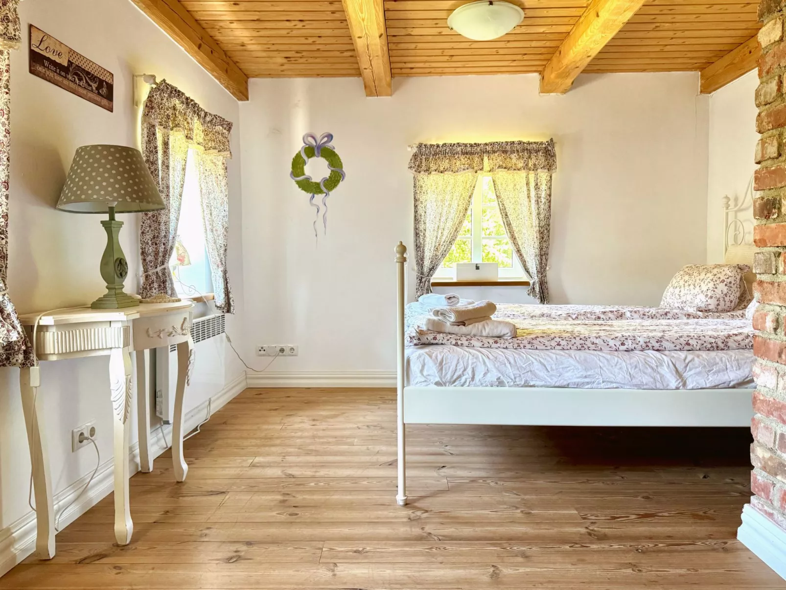 Nasze Chabazie-Binnen