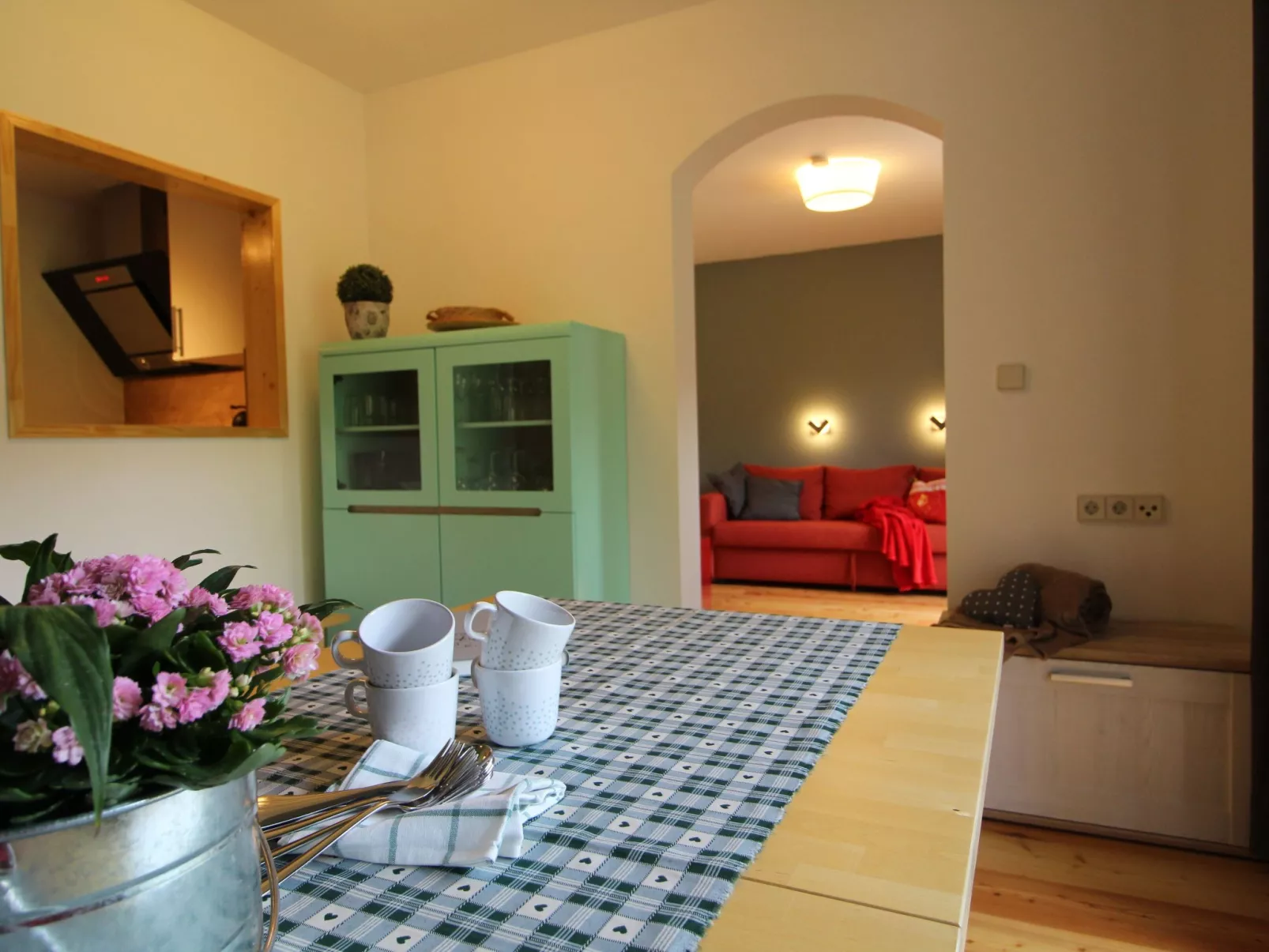 RoZa`s NEST-Image-tags.info