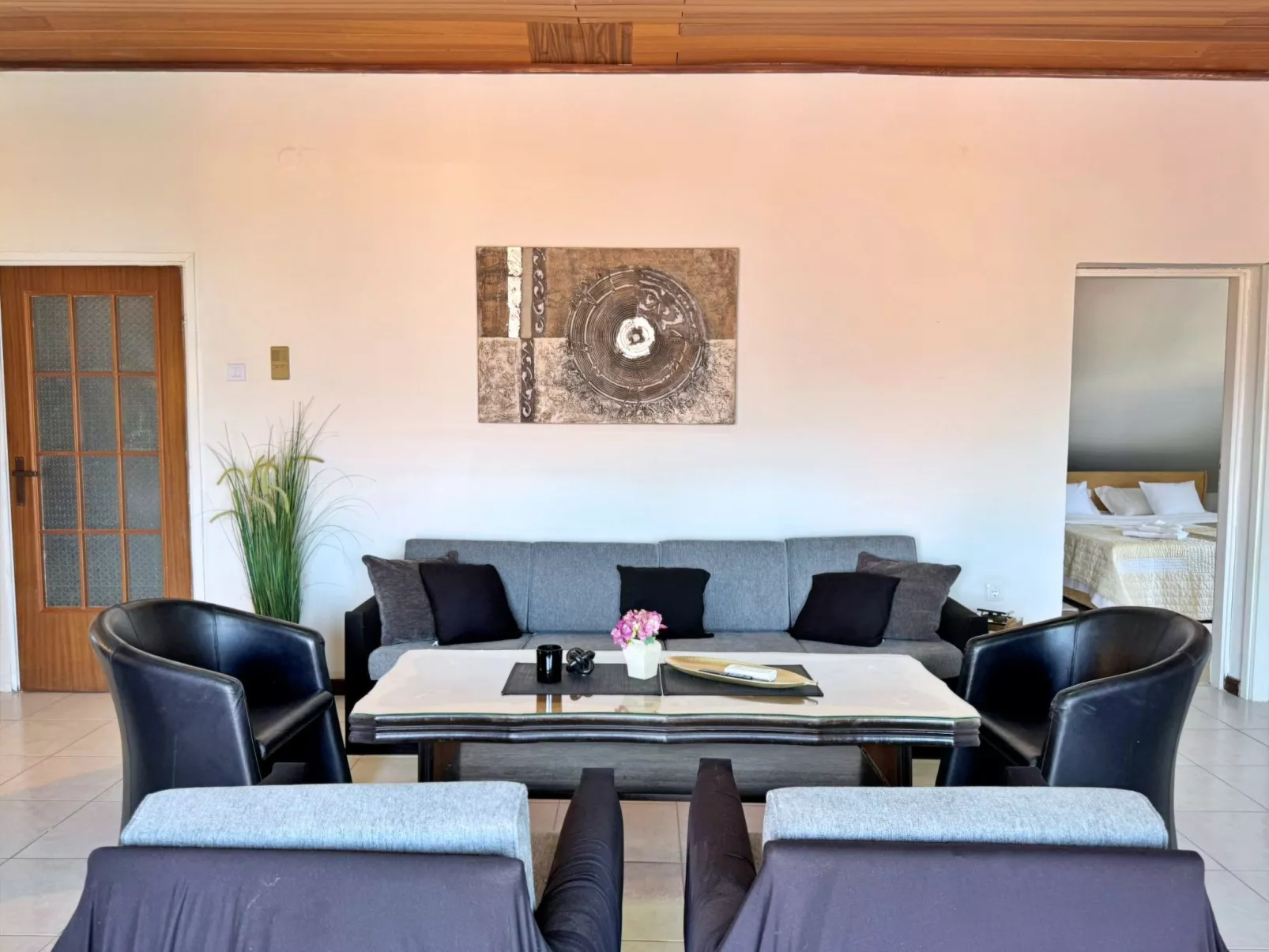 Apartment Lure-Image-tags.info