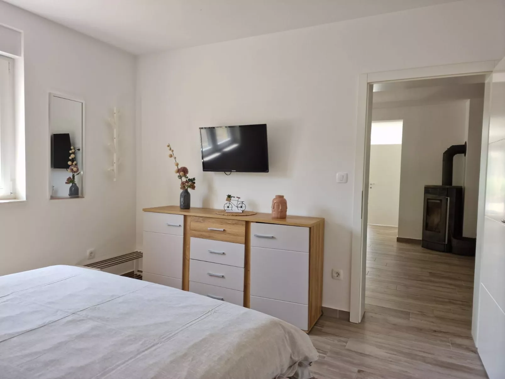 Großes Ferienhaus zur alleinigen Nutzung mit Pool-Image-tags.info