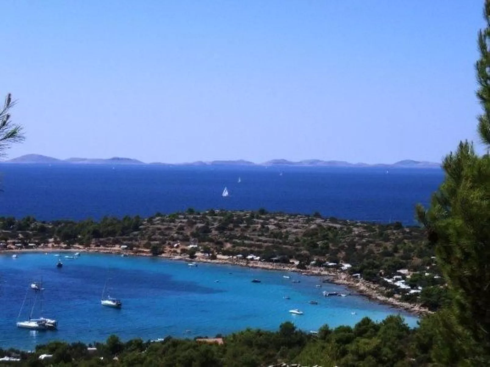 Kleines Apartment Emil Vanily-Image-tags.info