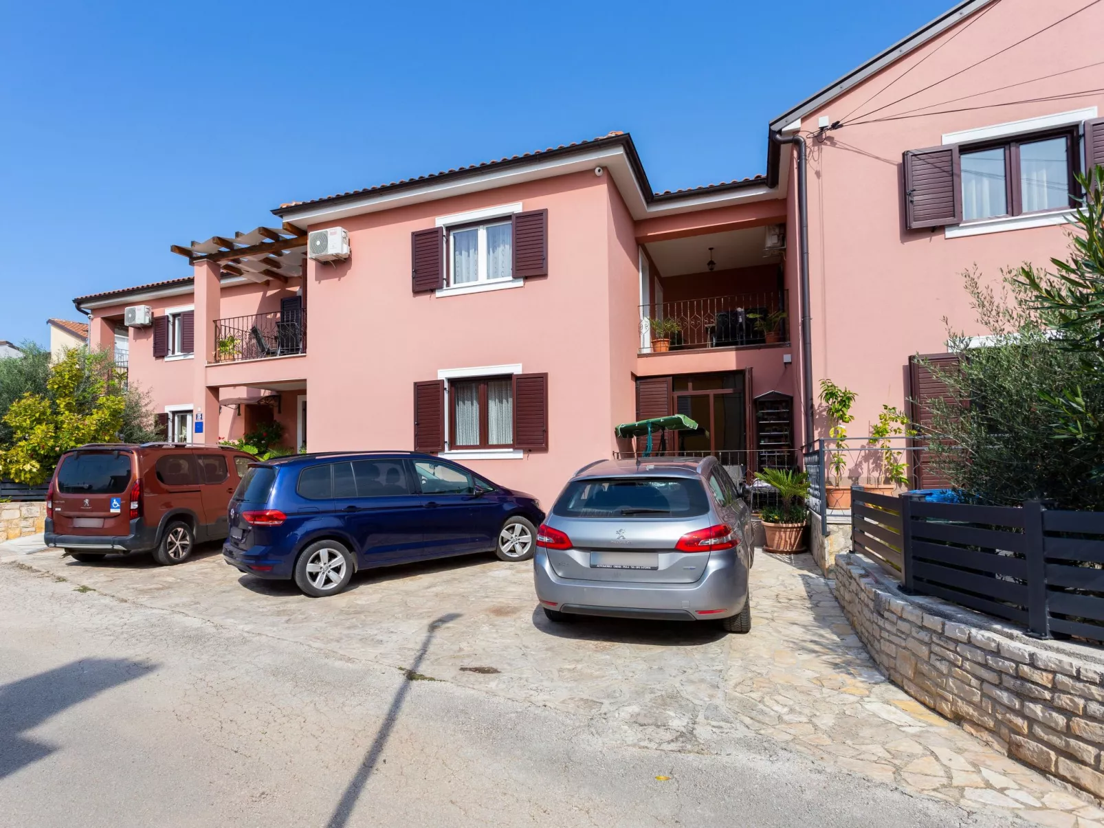 Schöne Wohnung Funtana Nr.2-Buiten