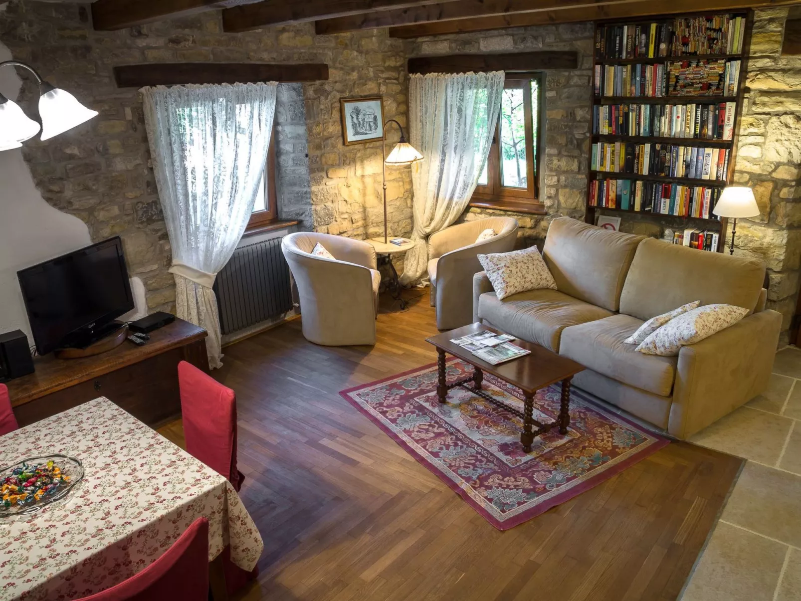 Mit privatem Pool-Binnen