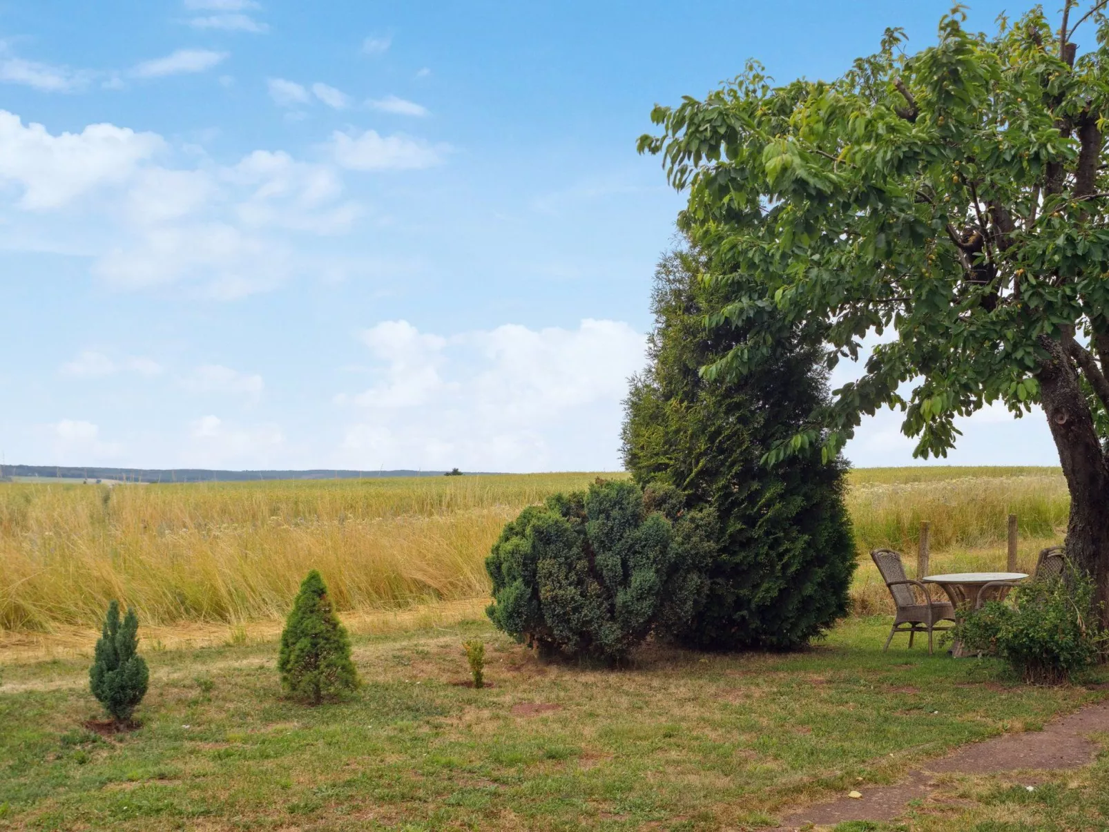Haus-Fernblick-Buiten