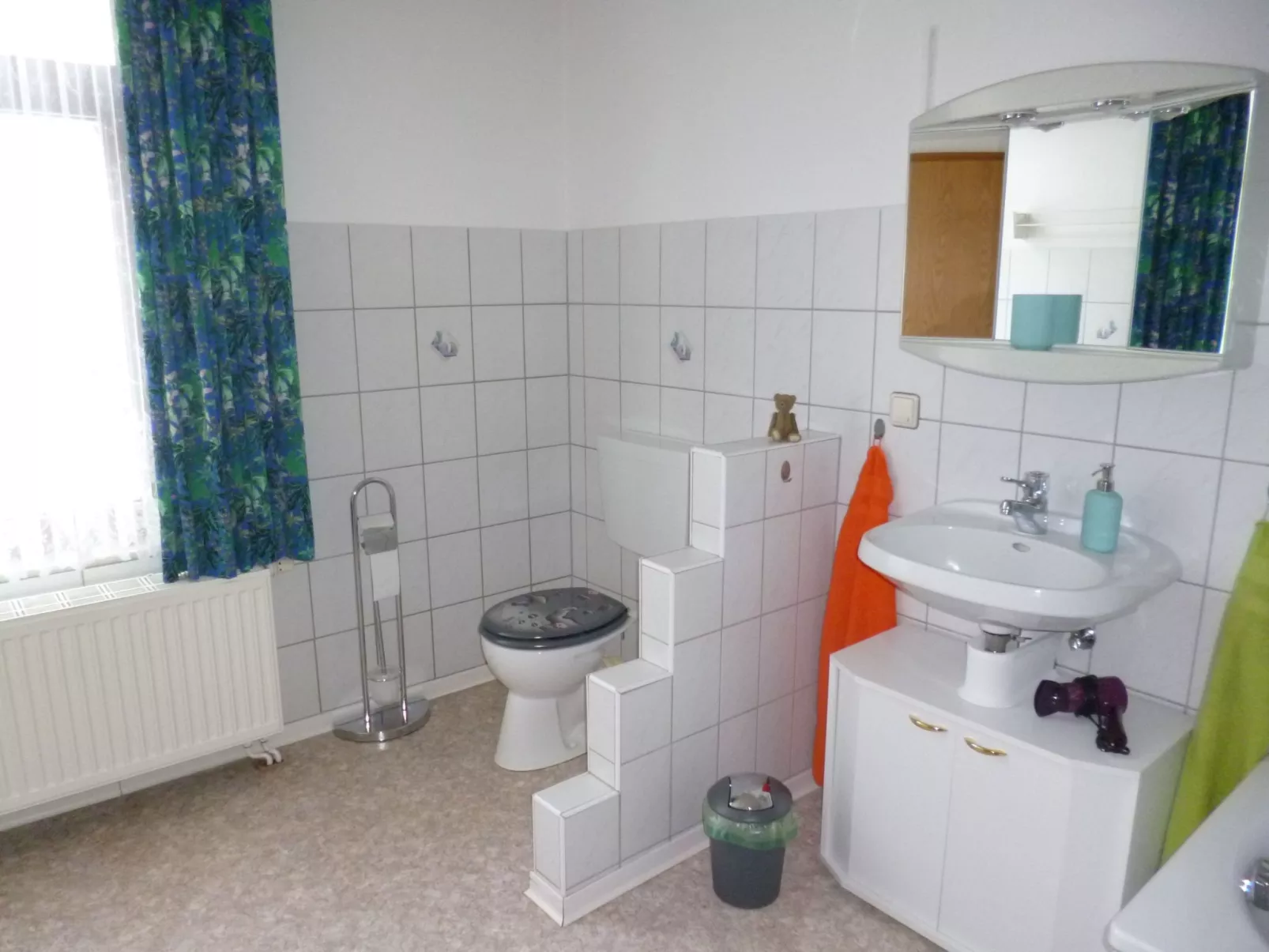 Im Vierseitenhof-Binnen