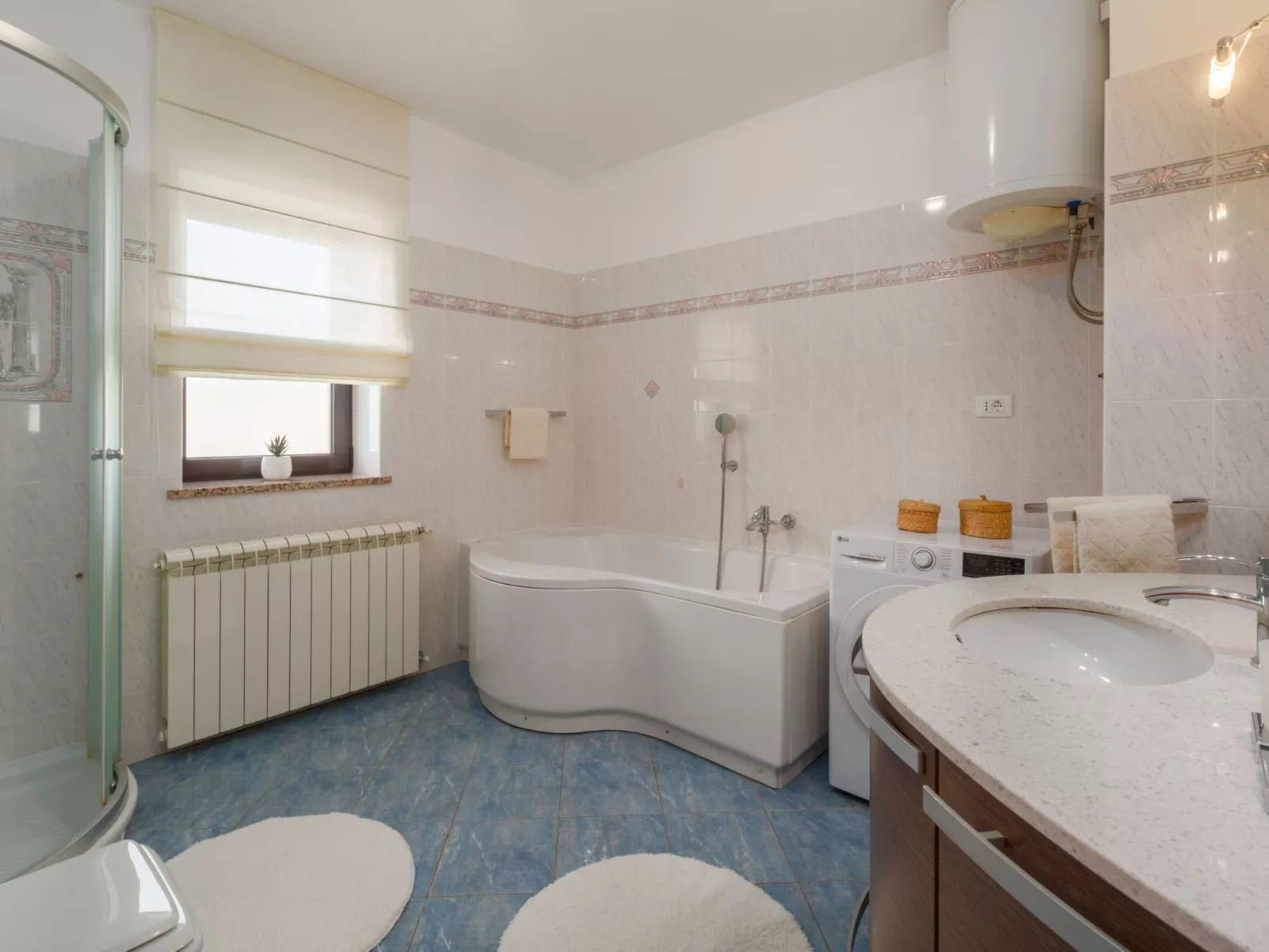 Mihael-Image-tags.info