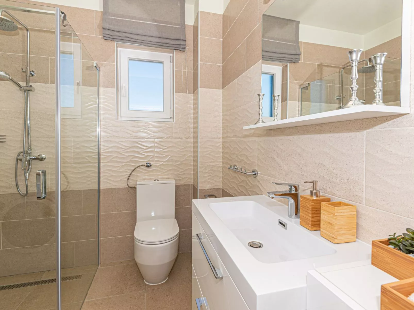 Villa Romansa mit Sauna und Whirlpool in Siritovci-Image-tags.info