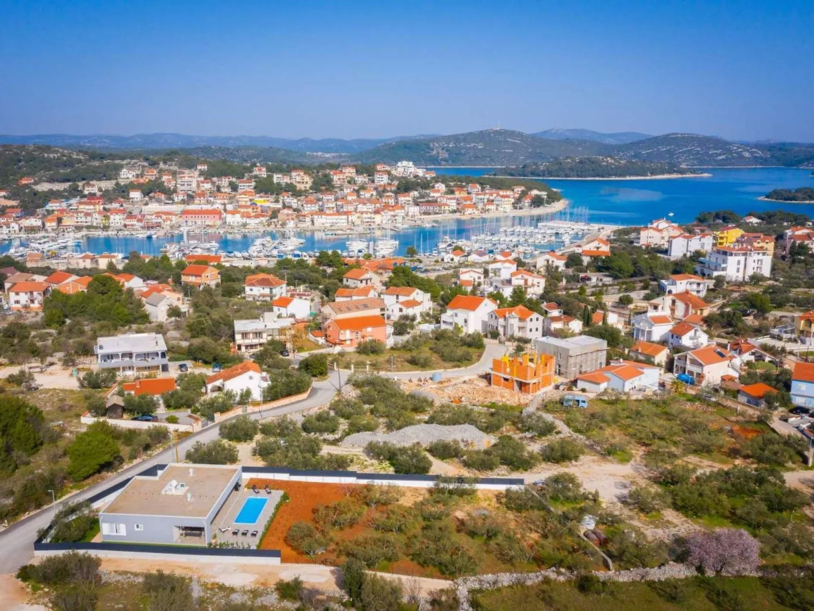 Villa Millenium-Buiten