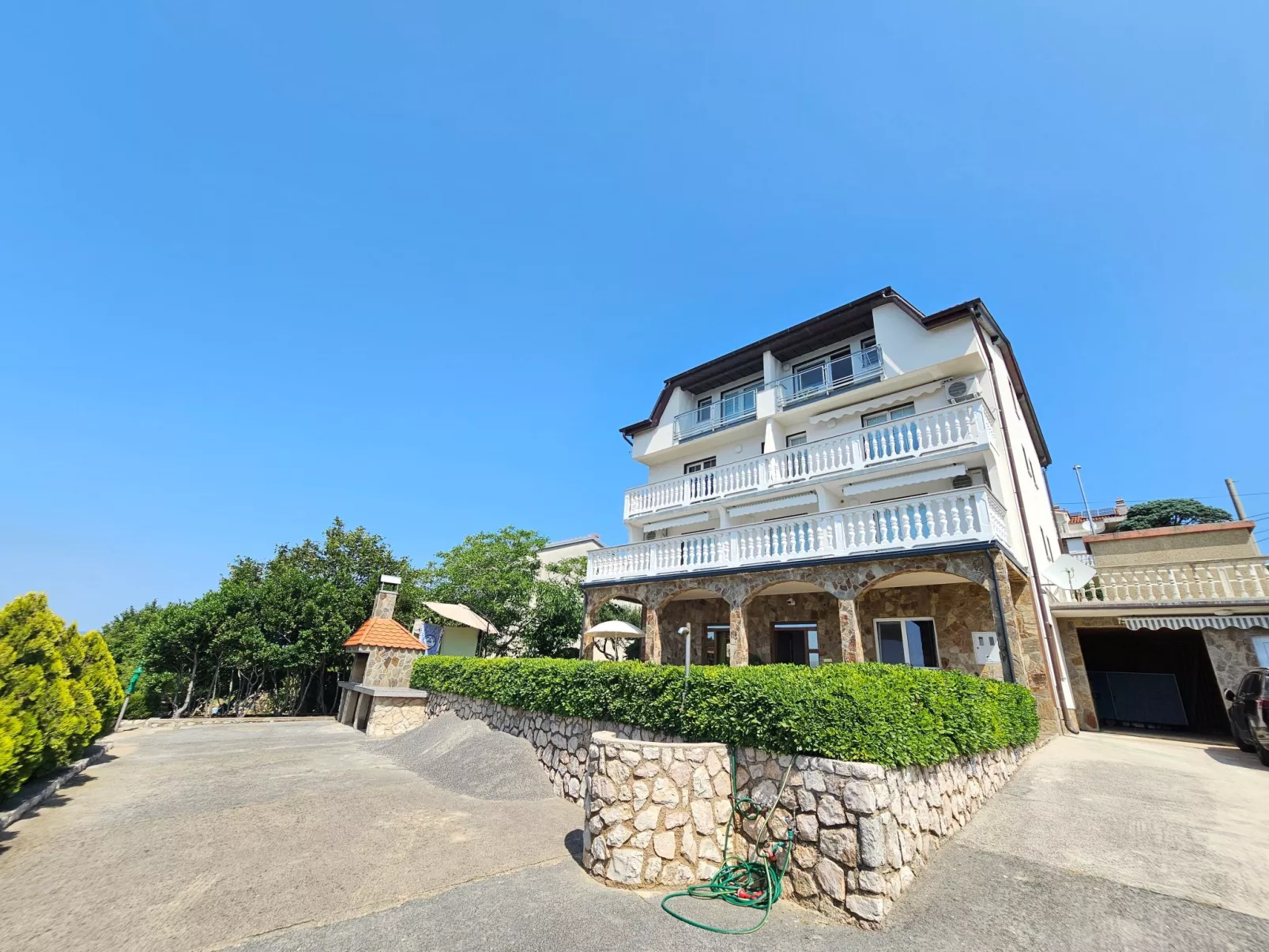 Wohnung mit Meerblick, 150 m vom Strand entfernt-Buiten